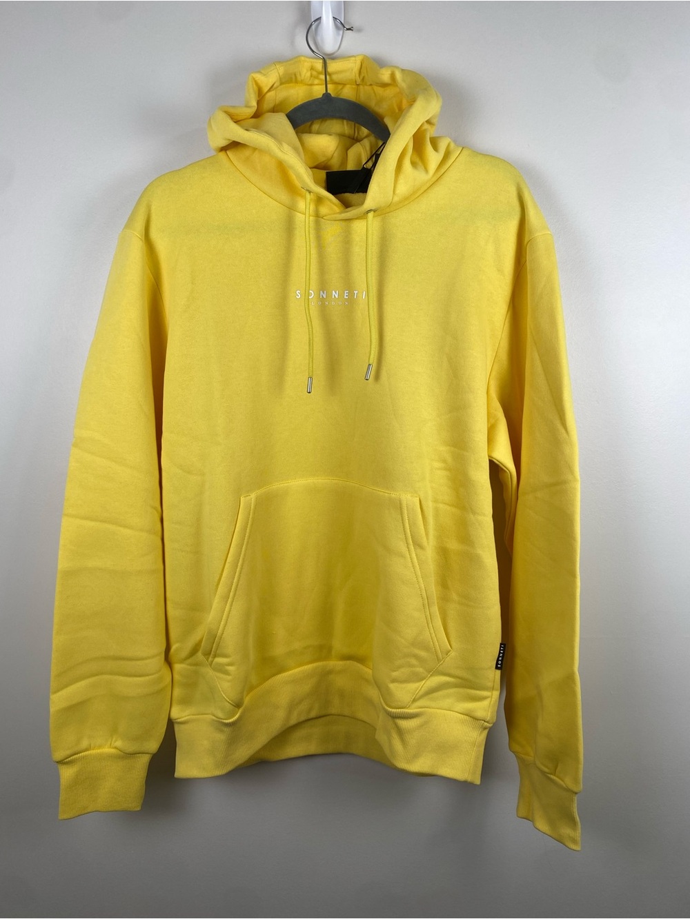 Sonneti London Men's Yellow Pullover Hoodie Medium